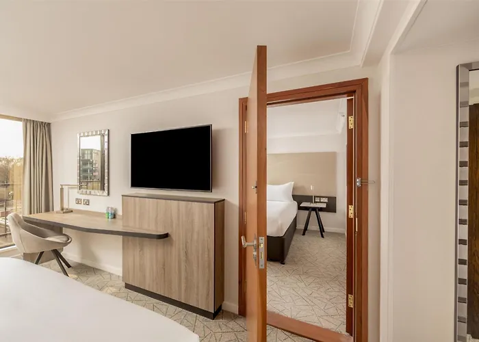 Hilton Birmingham Metropole Hotel