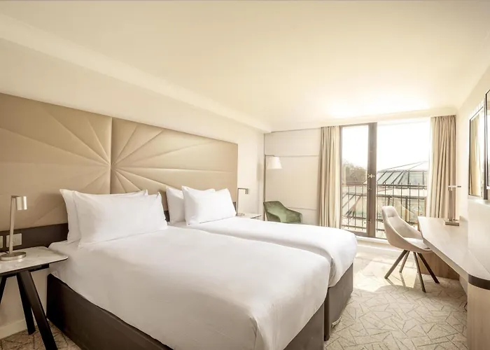 Hilton Birmingham Metropole Hotel