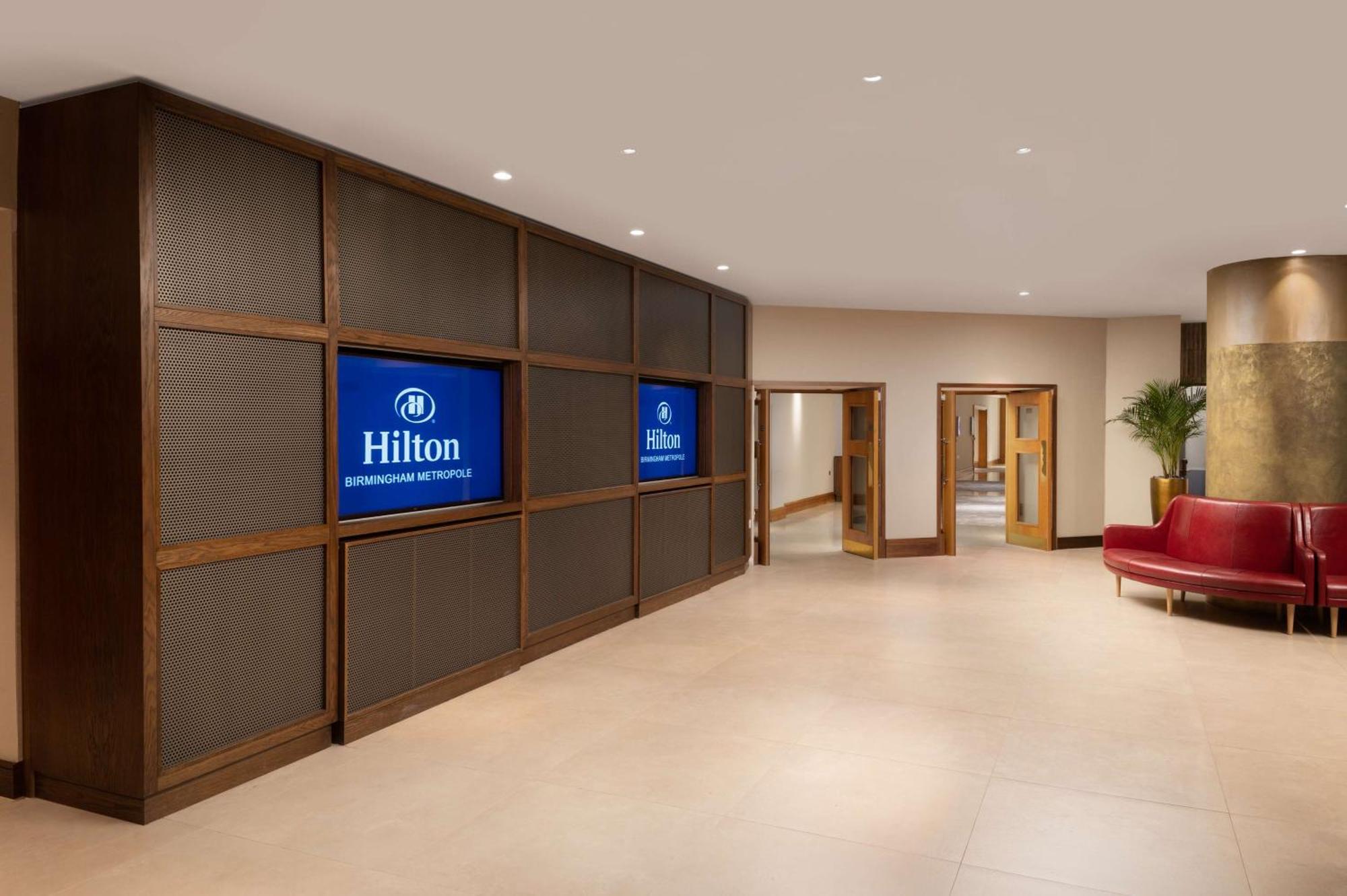 Hotel Hilton Birmingham Metropole 4*