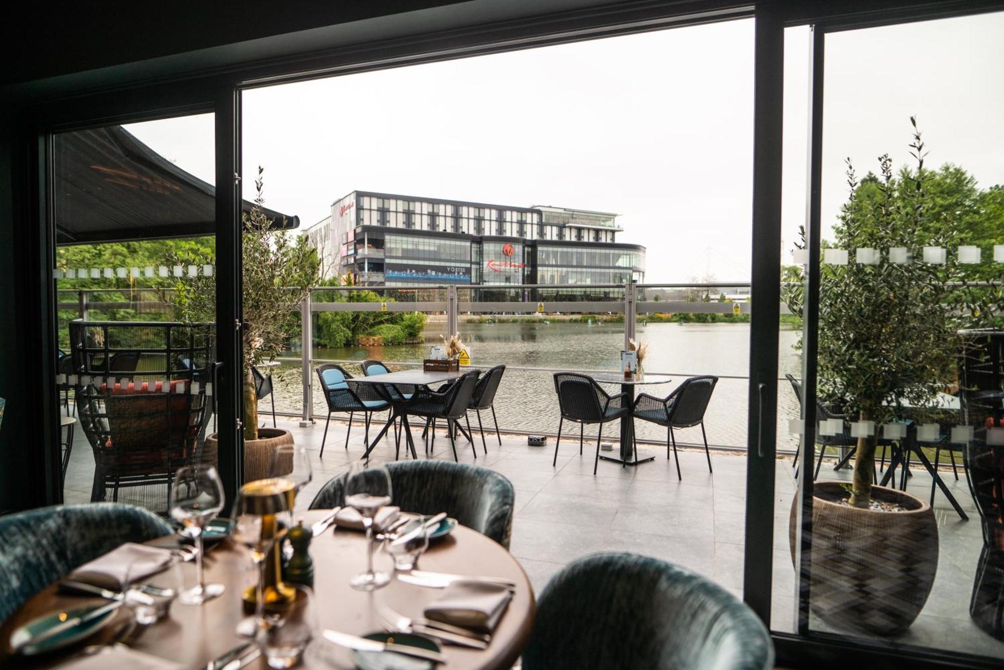 Hilton Birmingham Metropole Hotel 4*