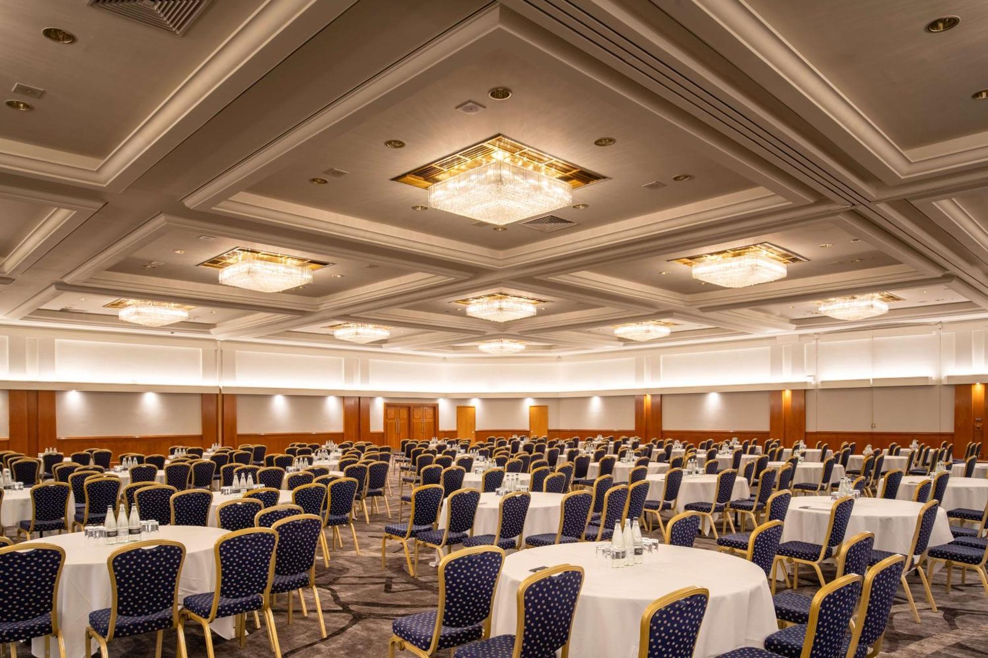 Hilton Birmingham Metropole 4* Bickenhill