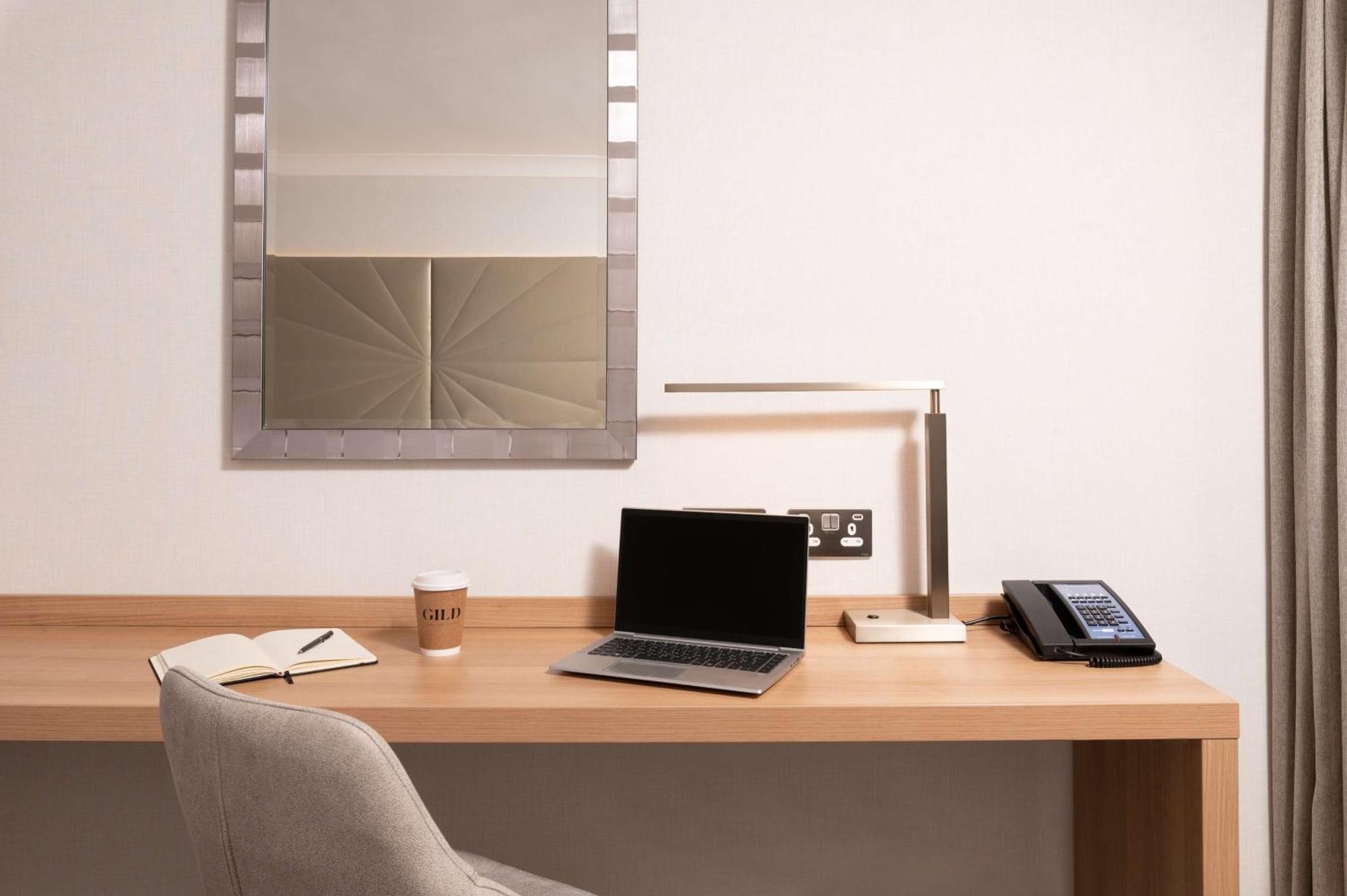 Hilton Birmingham Metropole 4* Bickenhill