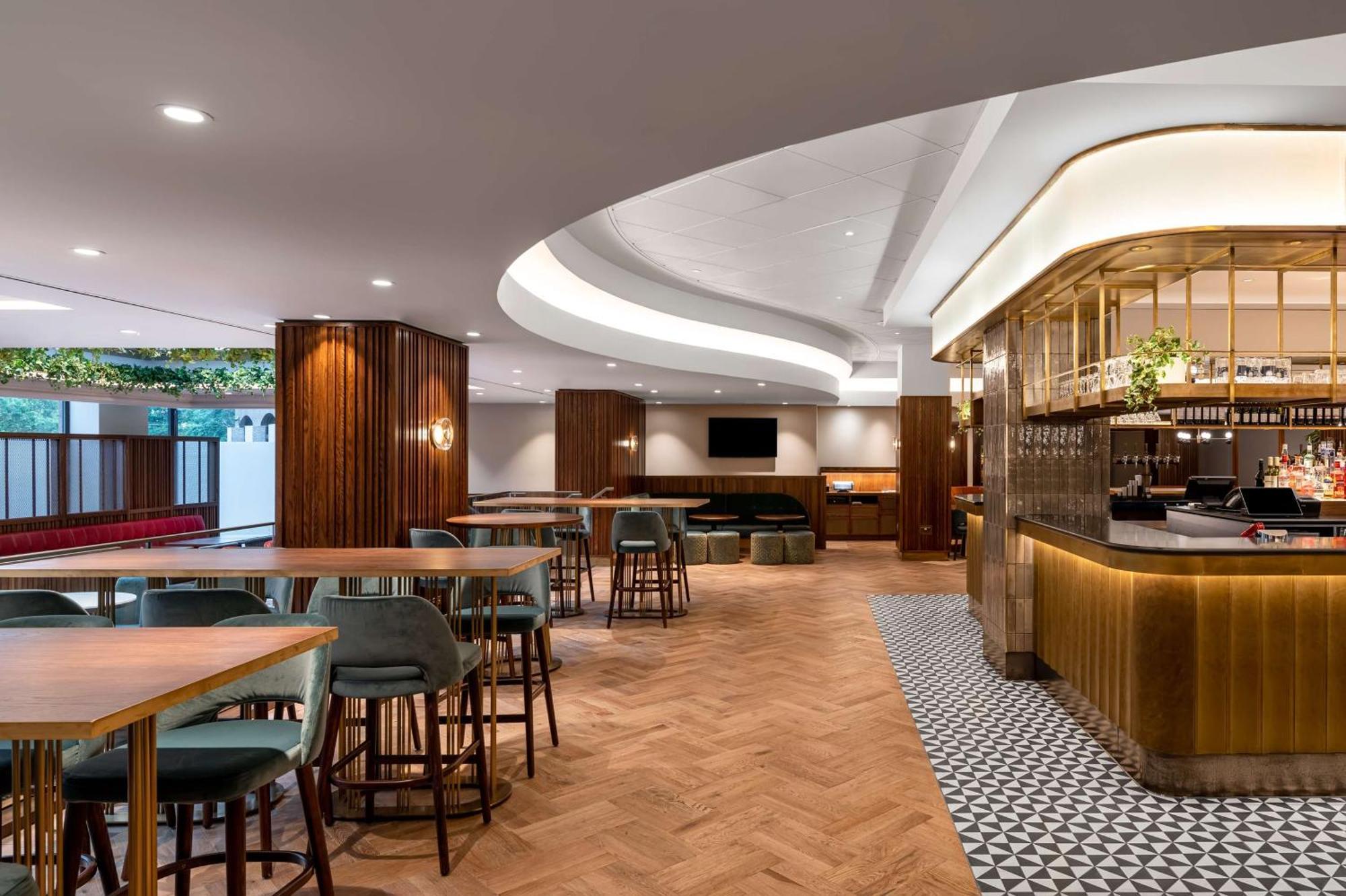 Hilton Birmingham Metropole 4* Bickenhill